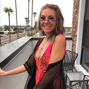 Meet your Posher, Tayler